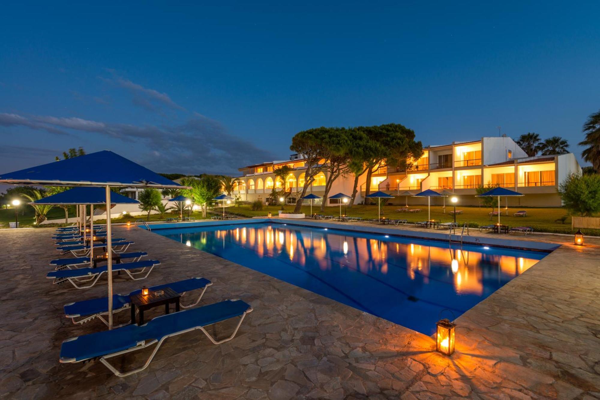 Hotel Pavlina Beach Niforeika Exterior photo