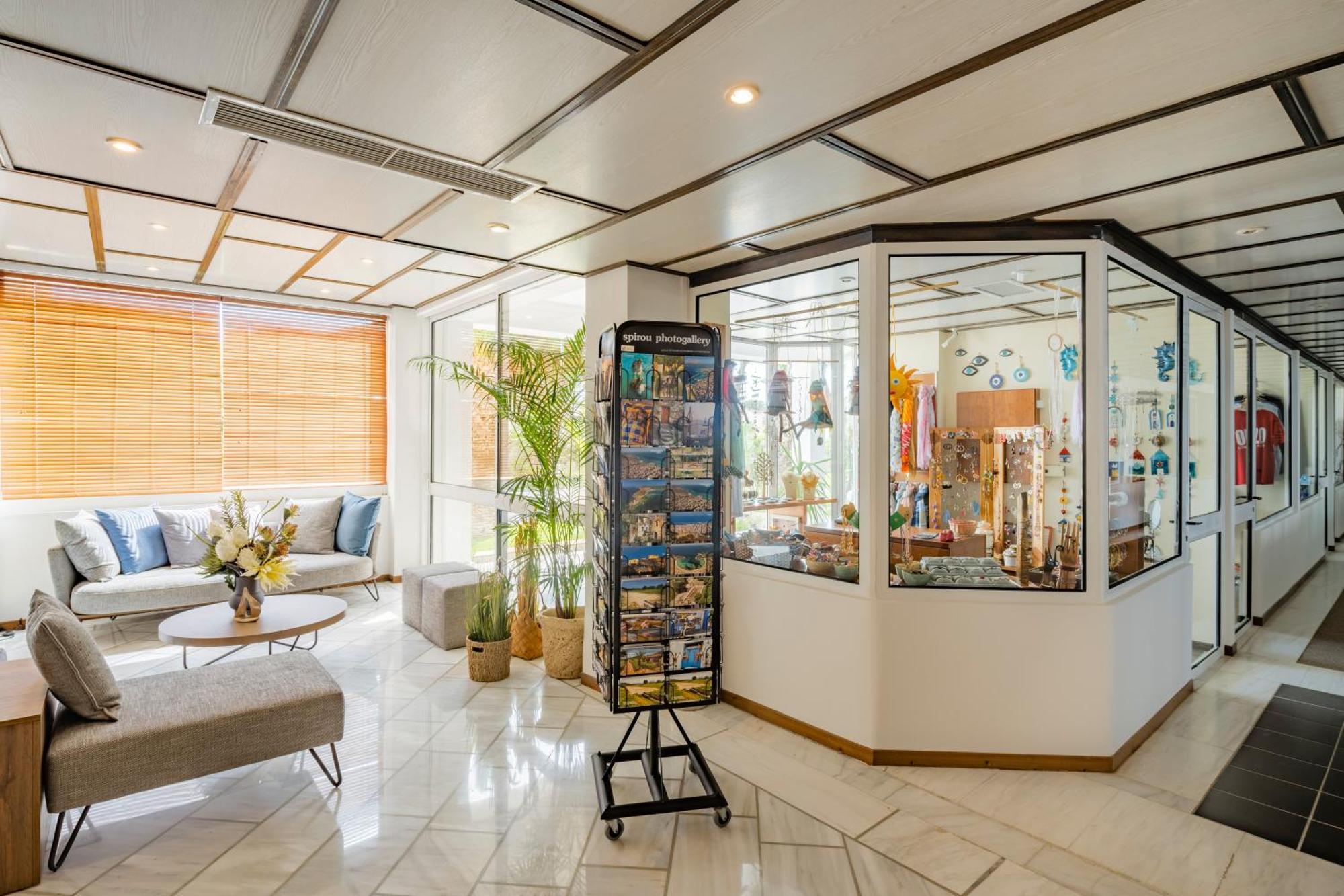 Hotel Pavlina Beach Niforeika Exterior photo