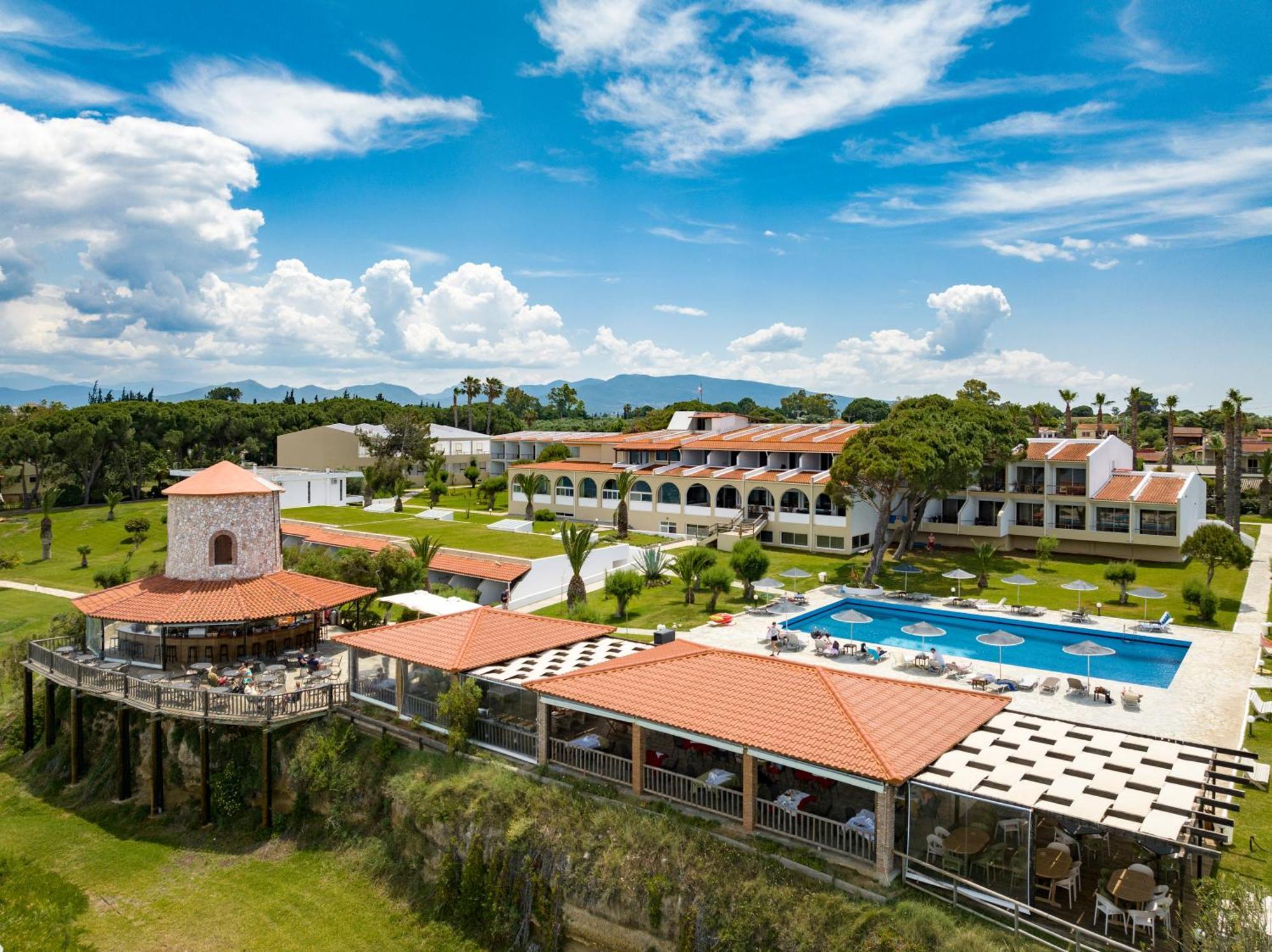 Hotel Pavlina Beach Niforeika Exterior photo