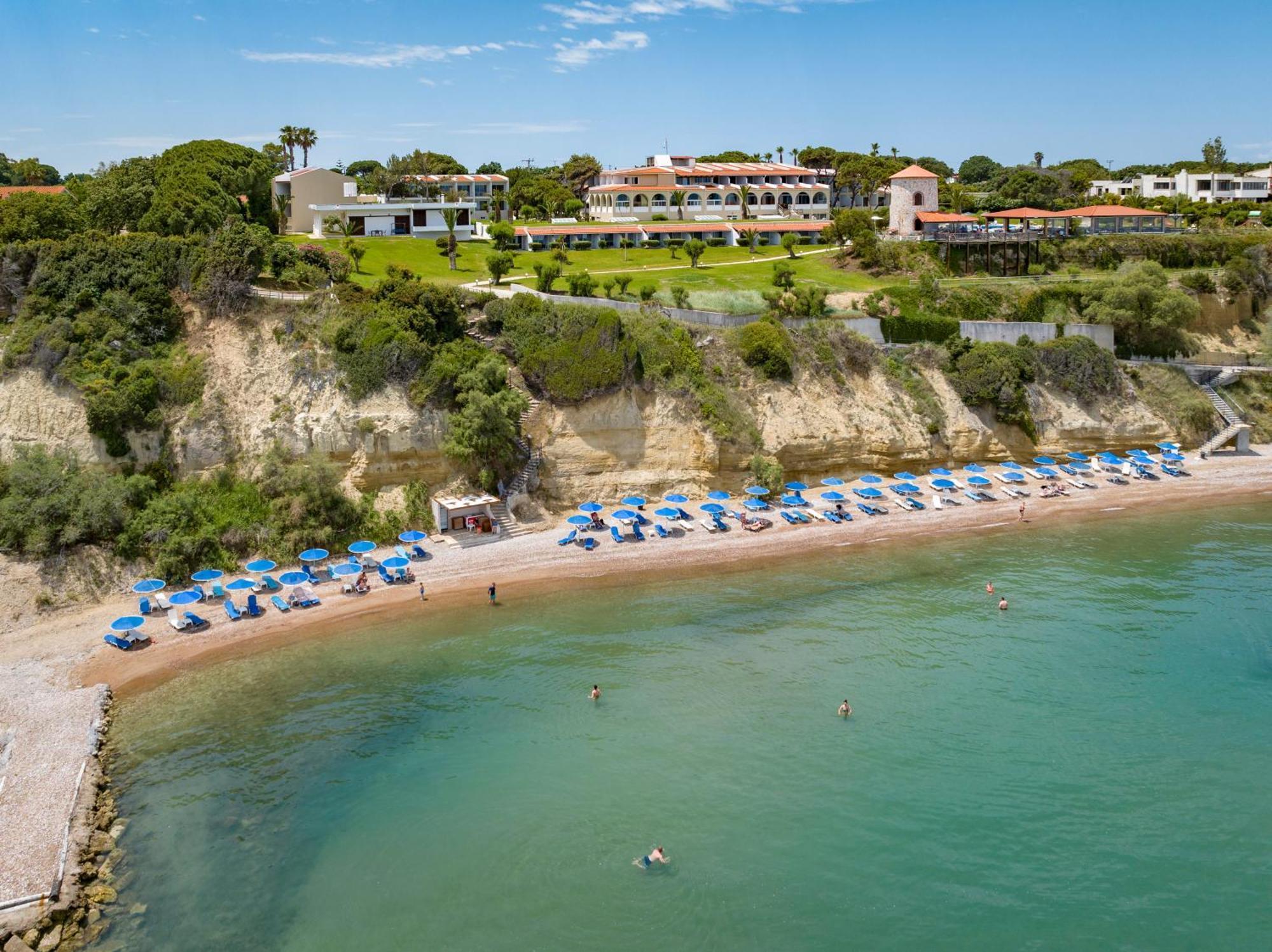 Hotel Pavlina Beach Niforeika Exterior photo