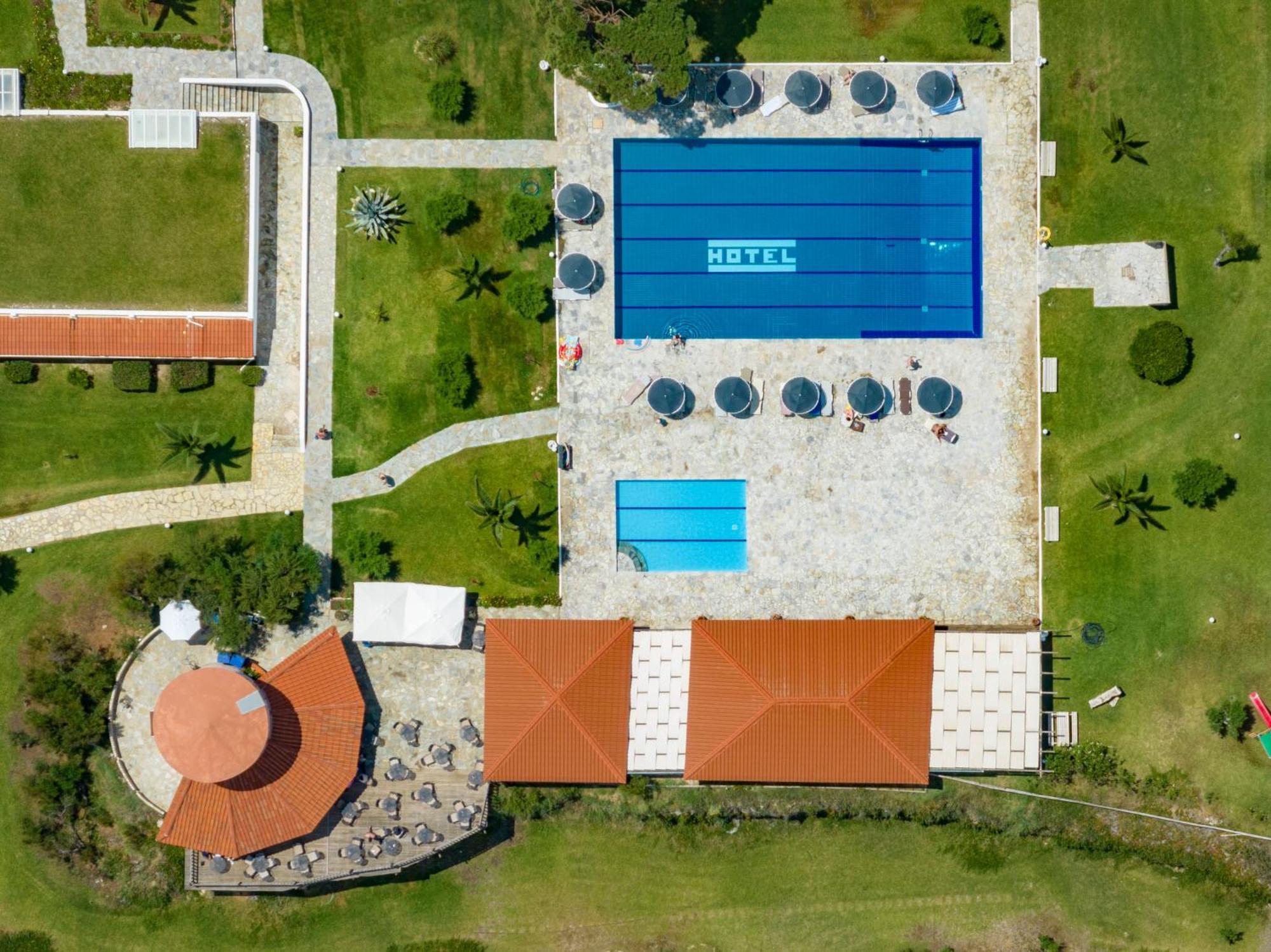 Hotel Pavlina Beach Niforeika Exterior photo
